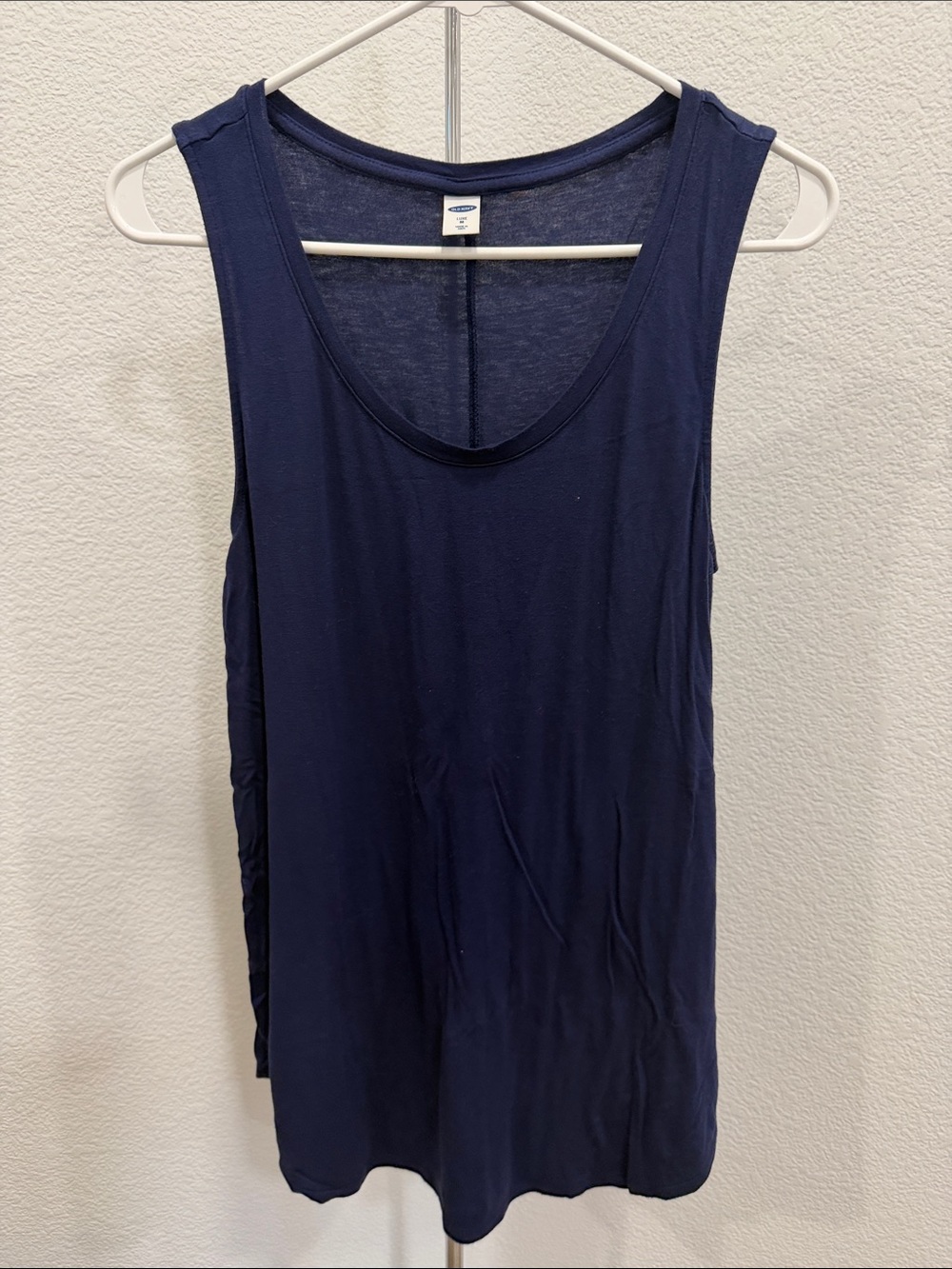 Old Navy Navy Scoop Neck Tank Top - Solid Navy
